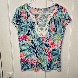 Lilly Pulitzer Serene Blue Tippy Top Sort Sleeve